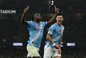 大腿伤了！瓜迪奥拉：多库因腿部伤势无缘出战水晶宫